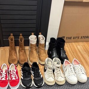 Bundle of kids shoes ✨